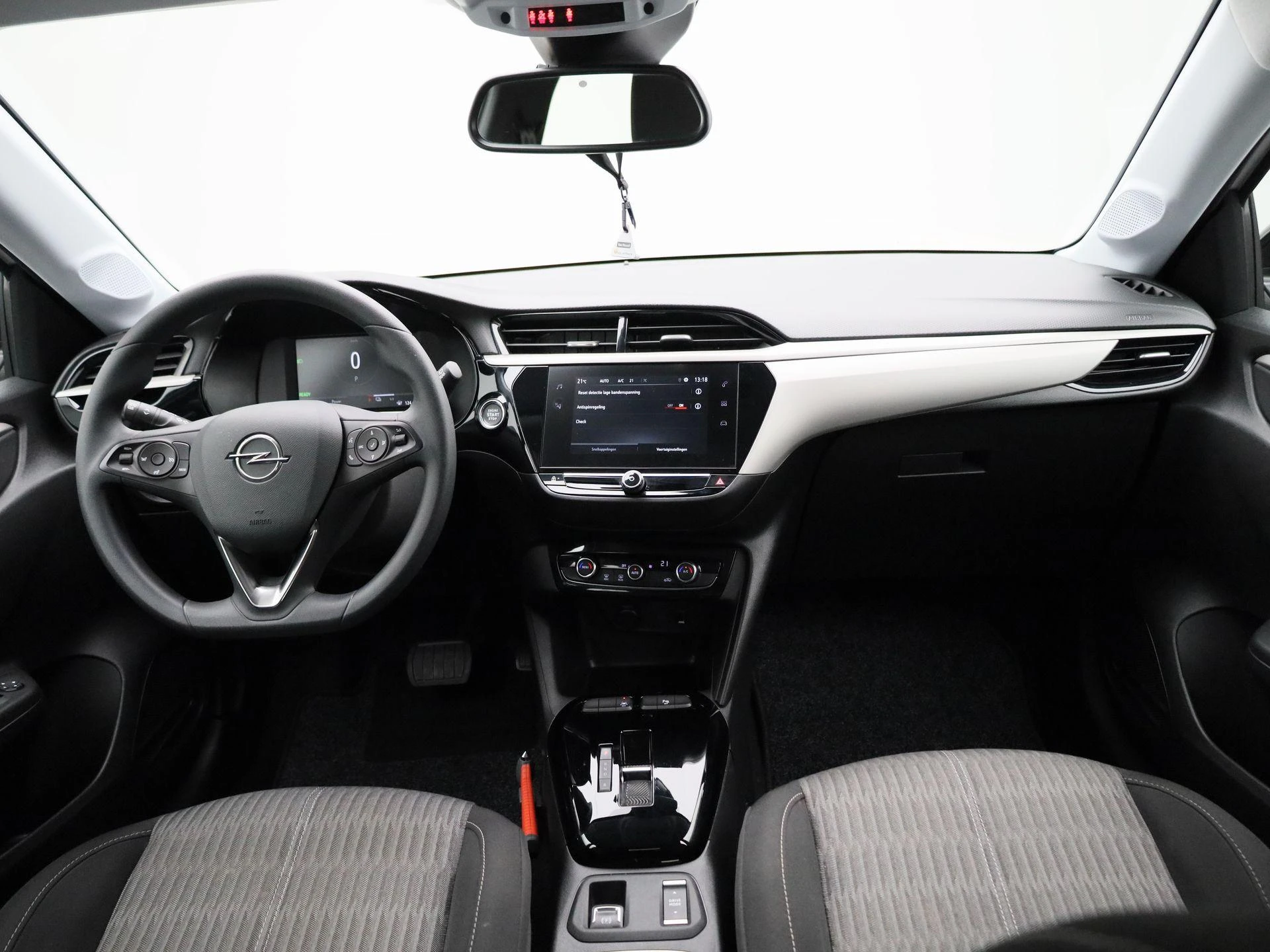 Opel-Corsa-e-image-30