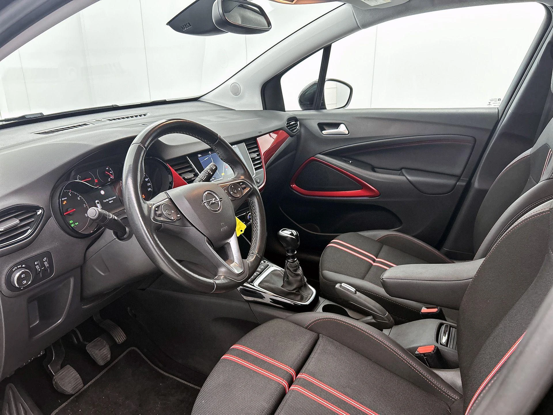 Opel-Crossland-image-12
