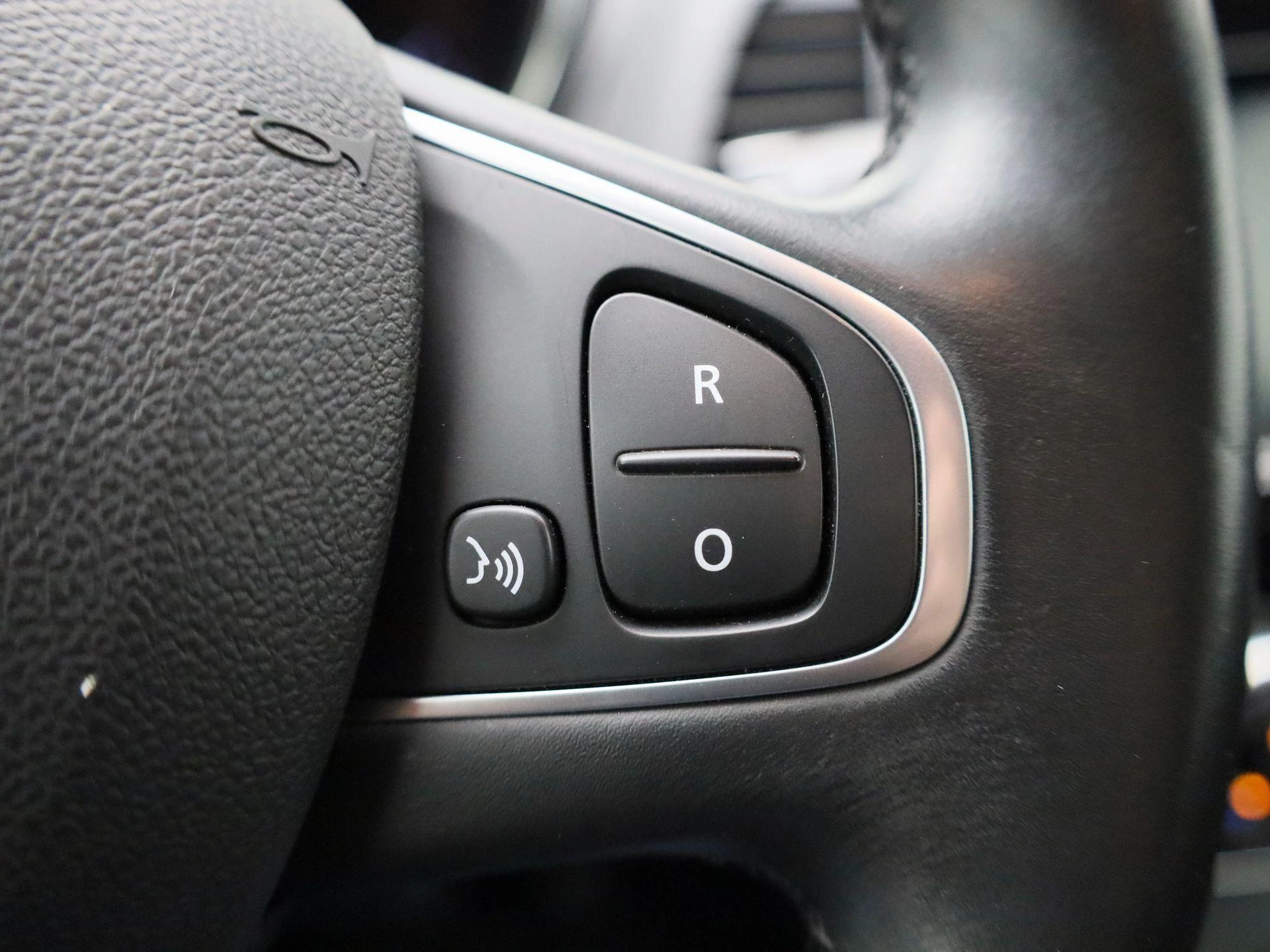 Renault-Captur-image-15