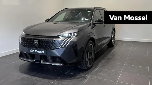 Peugeot e-5008