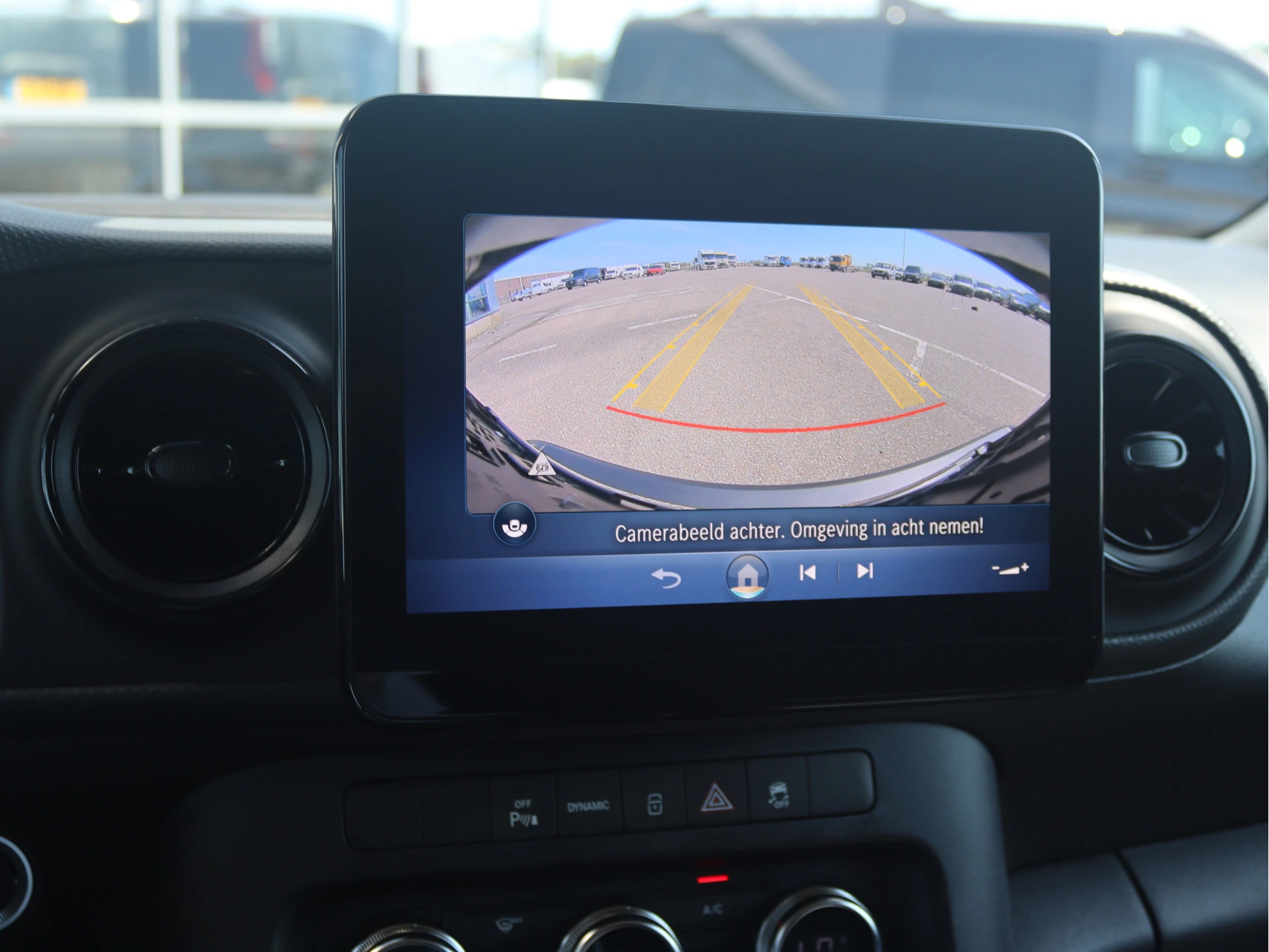 Mercedes-Benz-eCitan-image-9