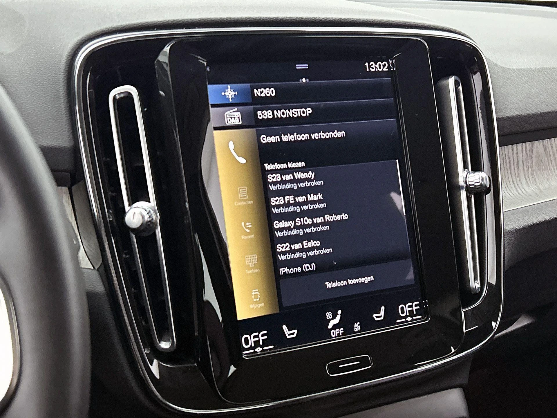 Volvo-XC40-image-17