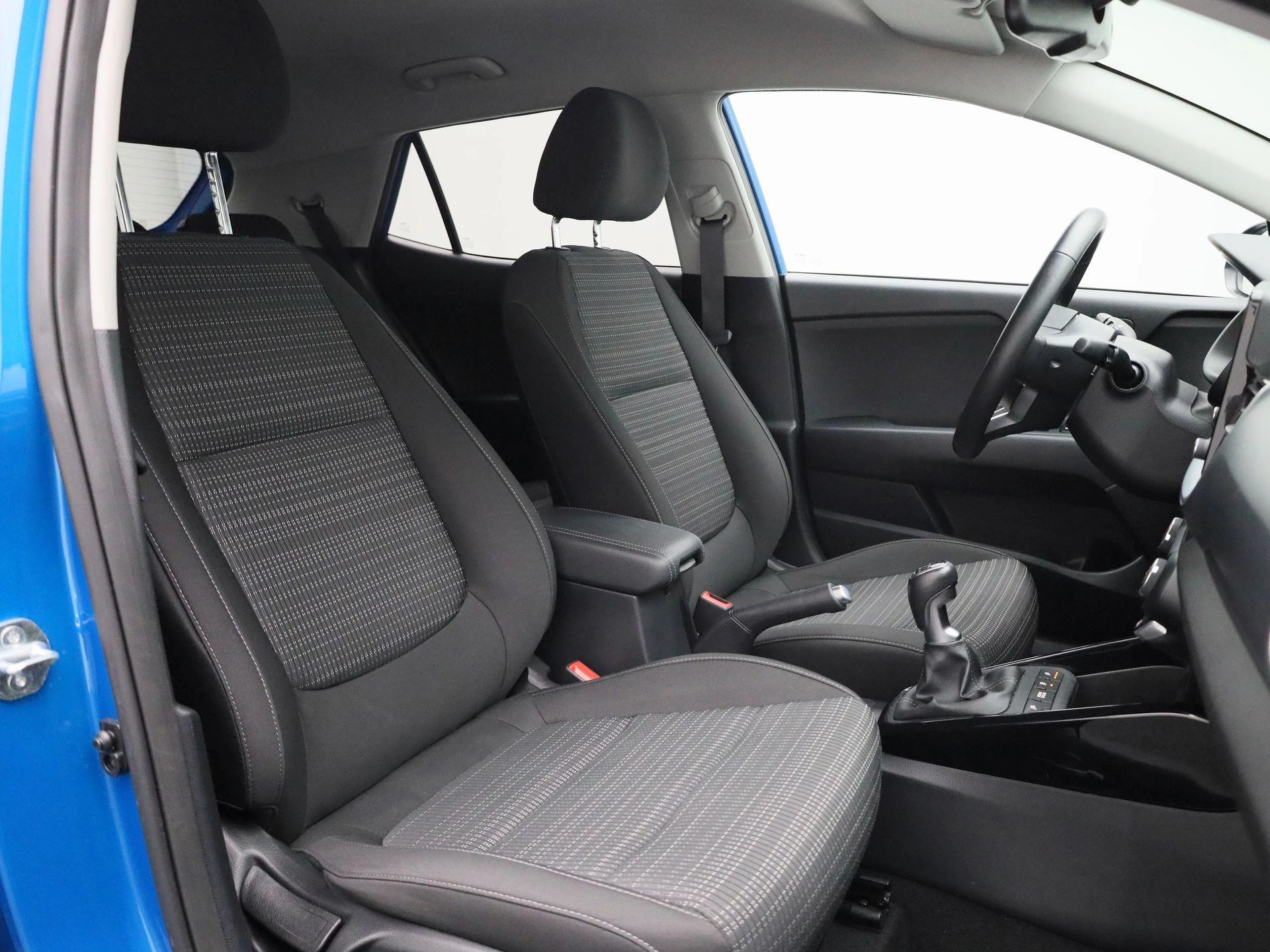 Kia-Stonic-image-35