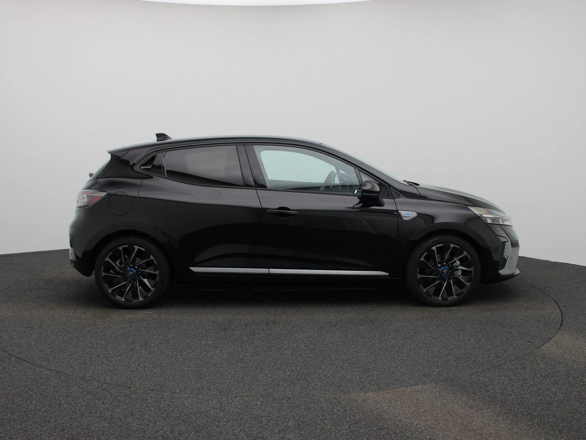 Renault-Clio-image-5