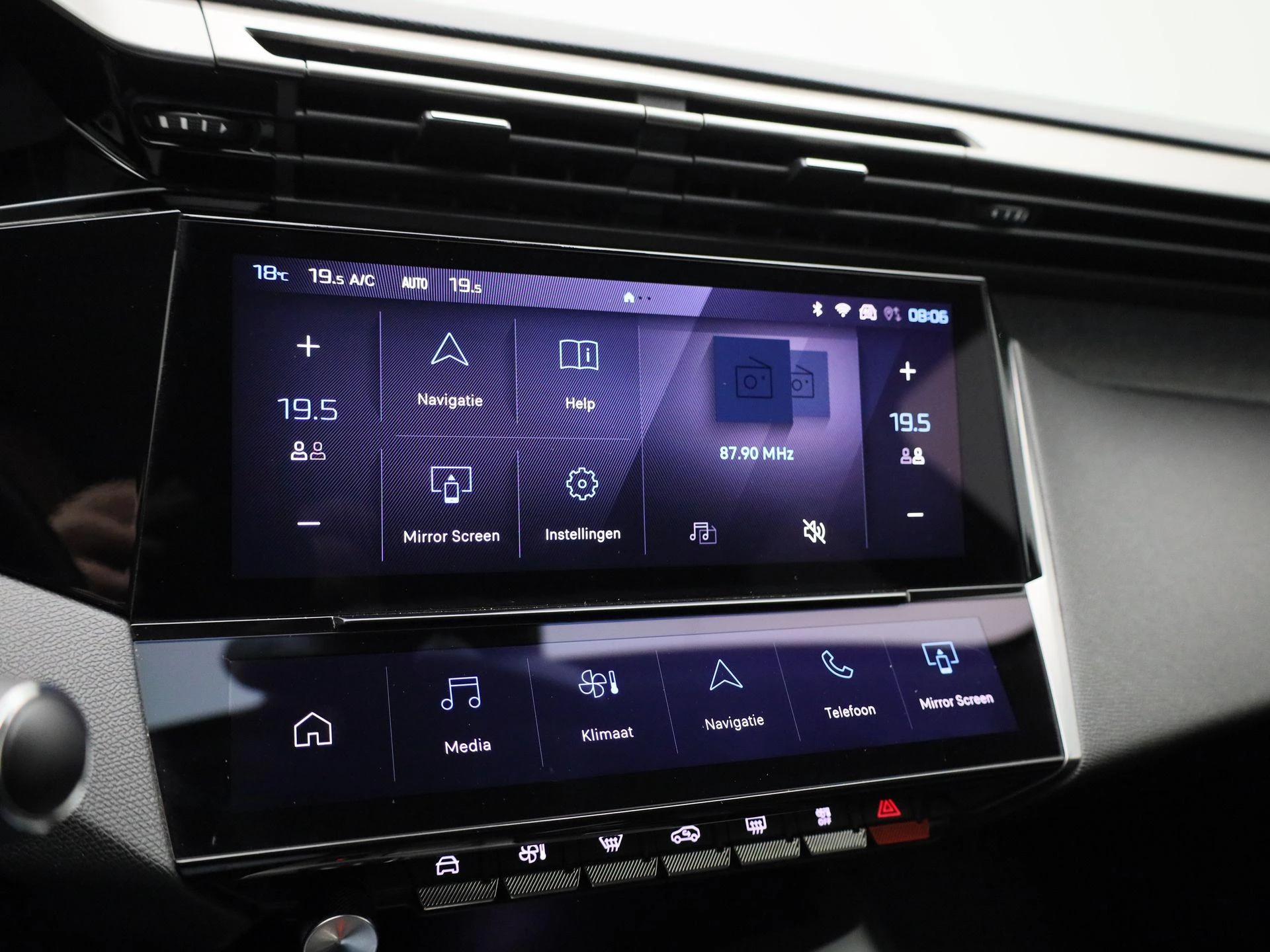 Peugeot-308-image-13