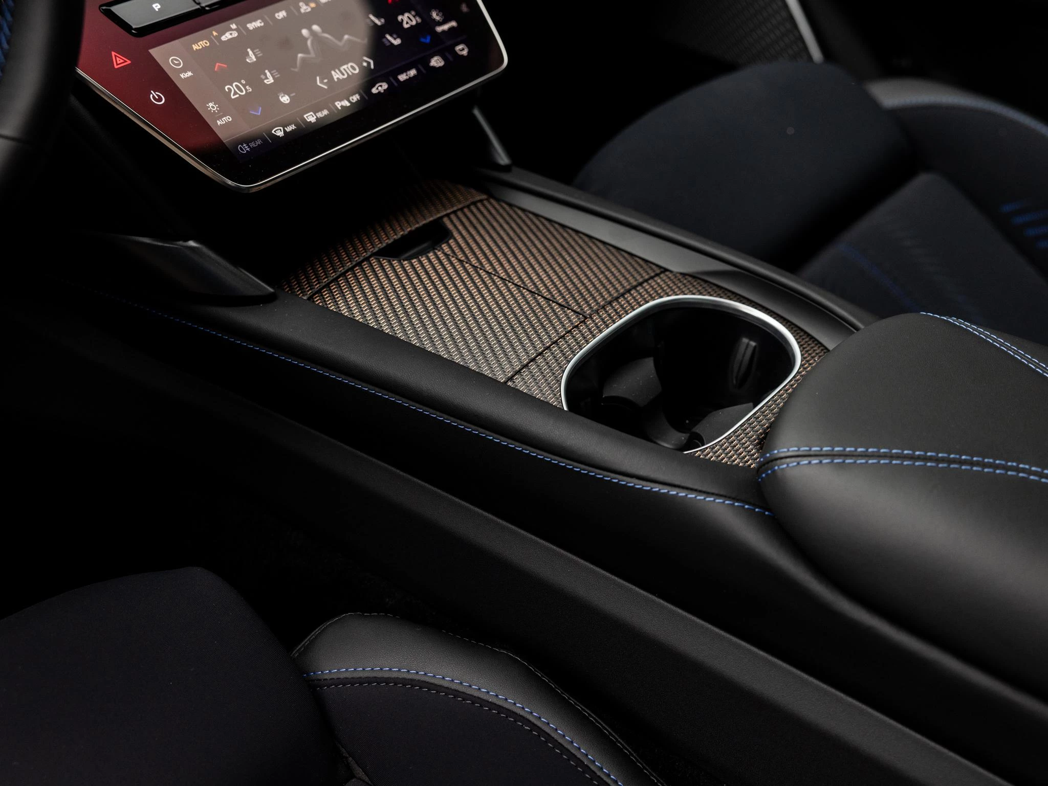 Maserati-GranTurismo-image-27