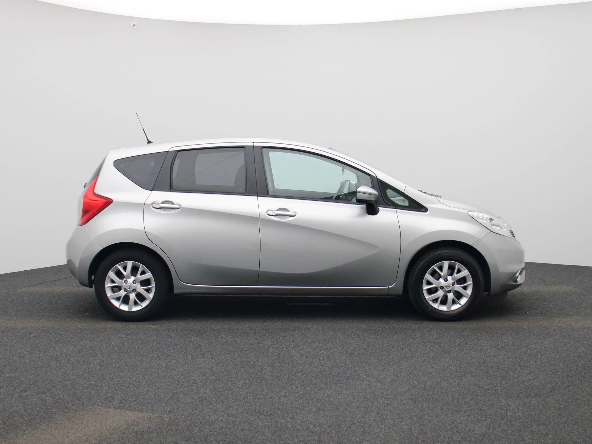 Nissan-Note-image-5