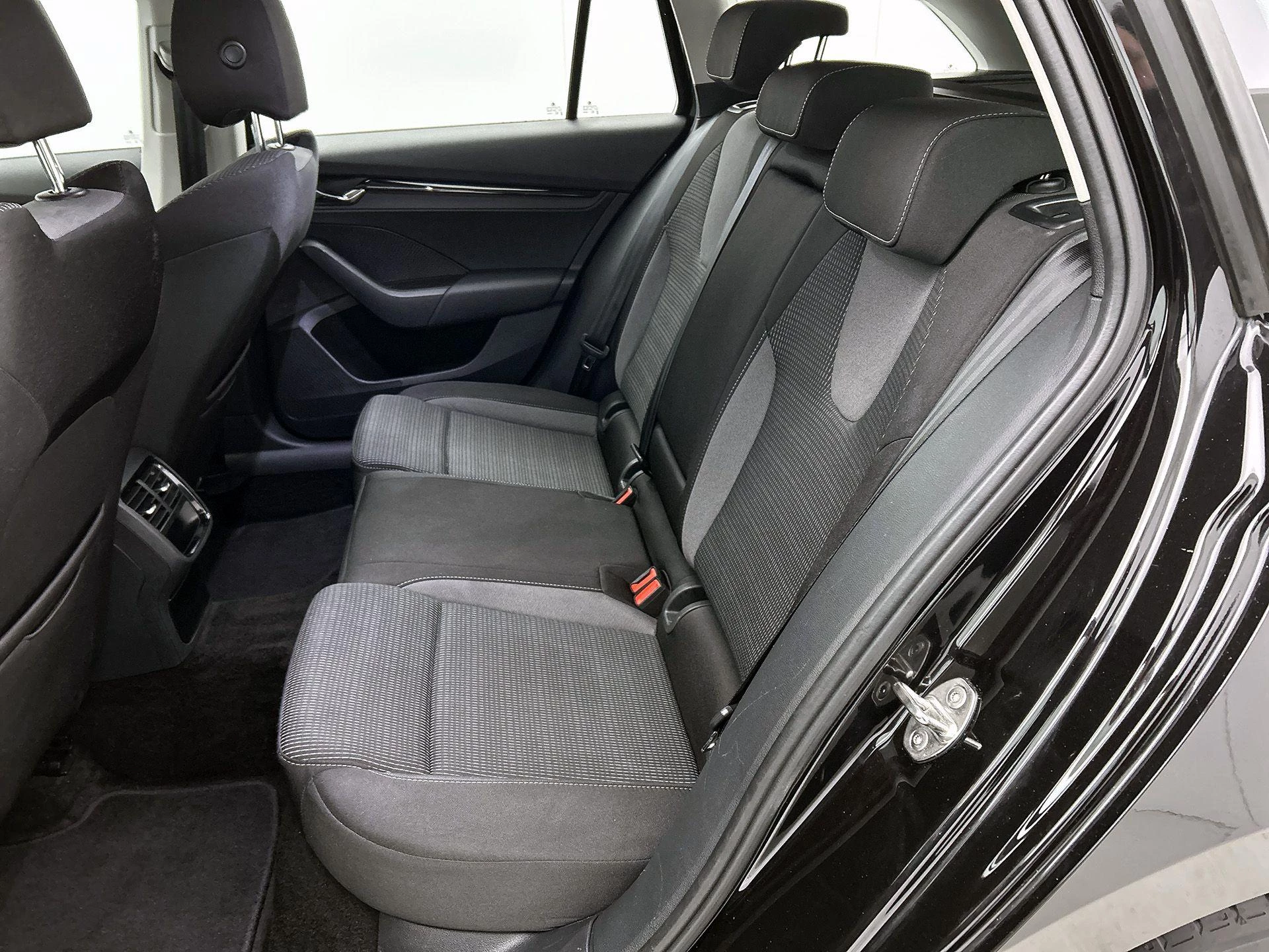 Škoda-Octavia-image-25