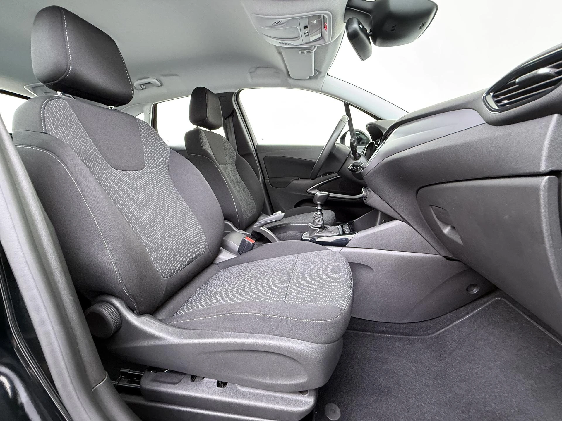 Opel-Crossland-image-33