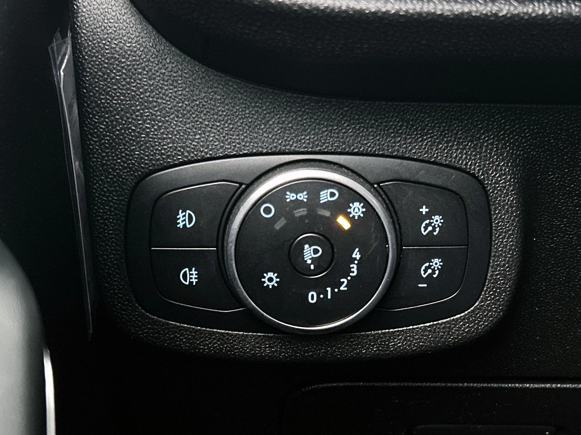 Ford-Fiesta-image-21