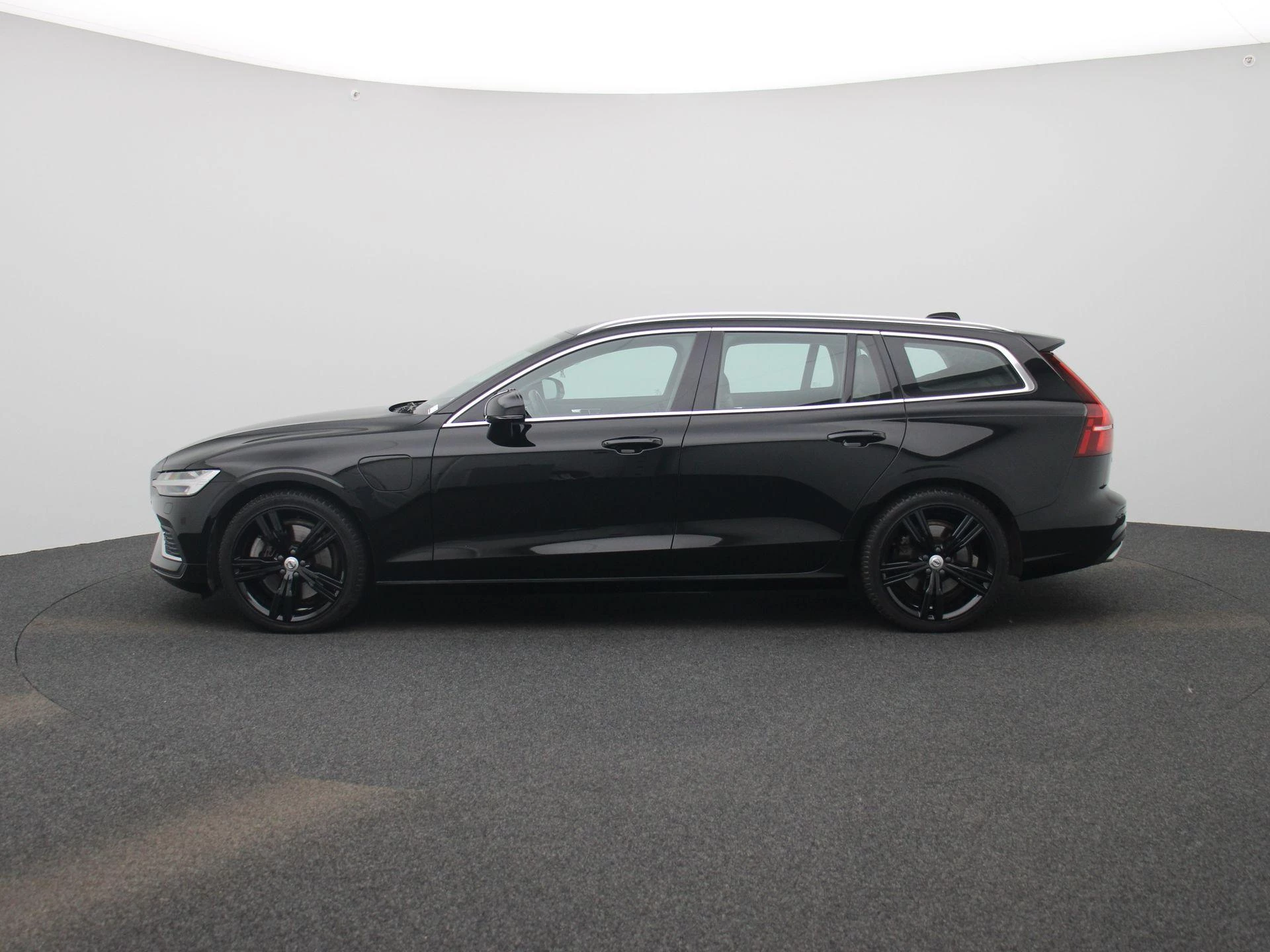 Volvo V60 2.0 T6 Recharge AWD Inscription
