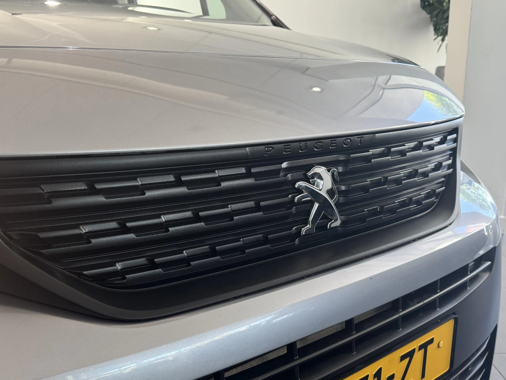 Peugeot-Partner-image-14