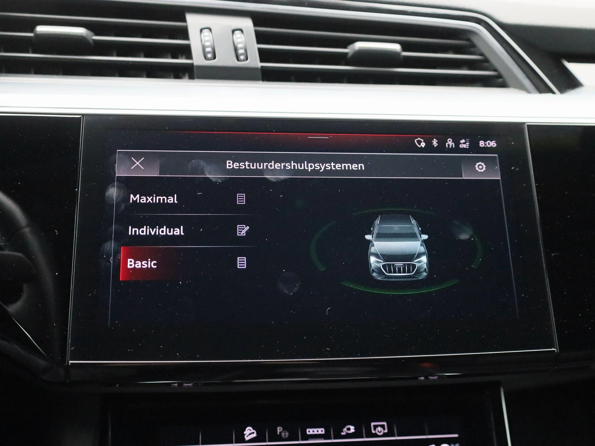 Audi-e-tron-image-31