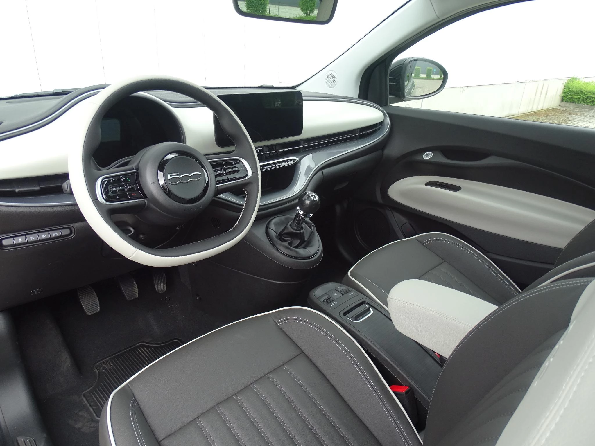 Fiat 500 1.0 Hybrid LA PRIMA