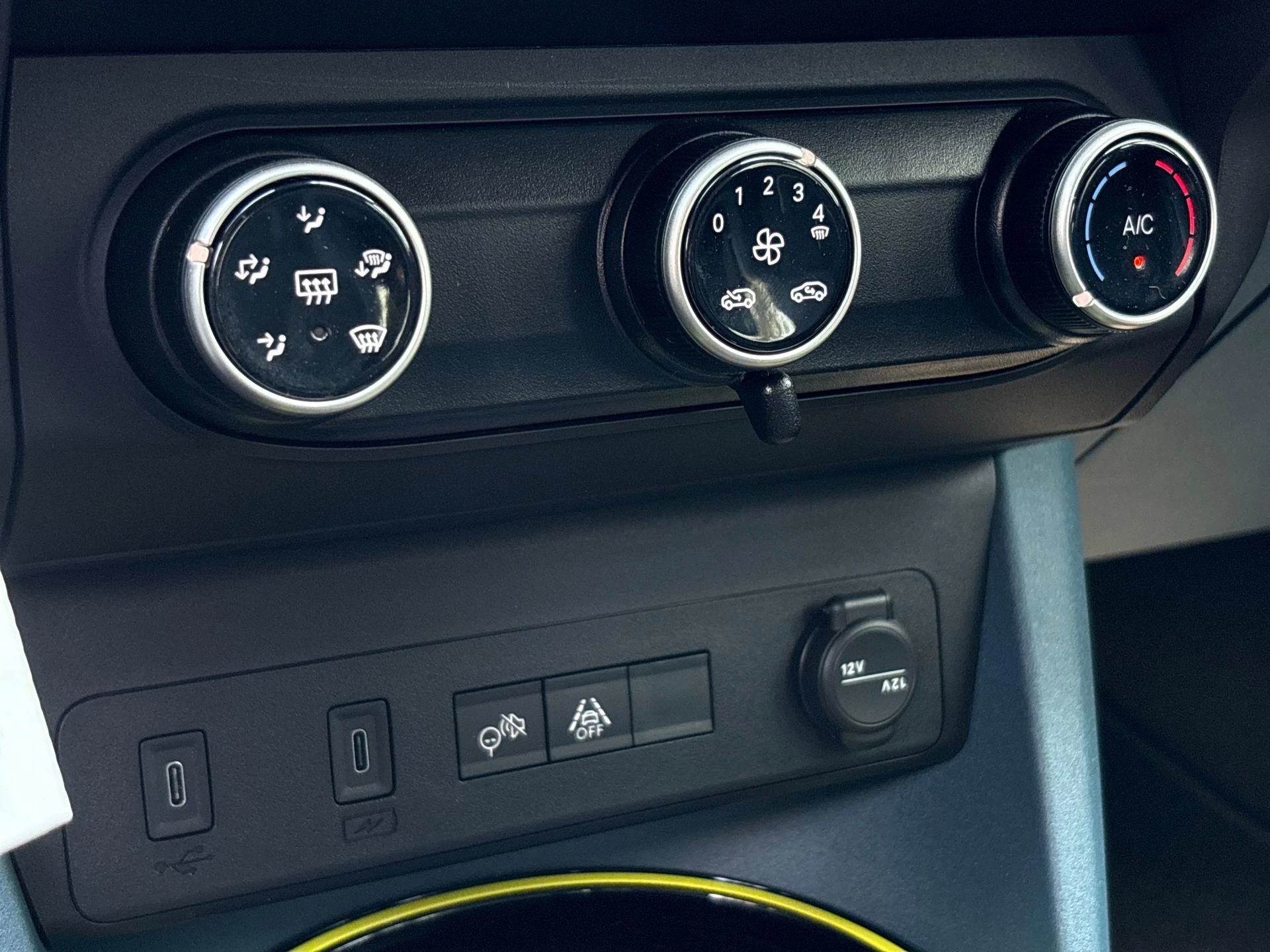 Fiat-Grande Panda-image-17