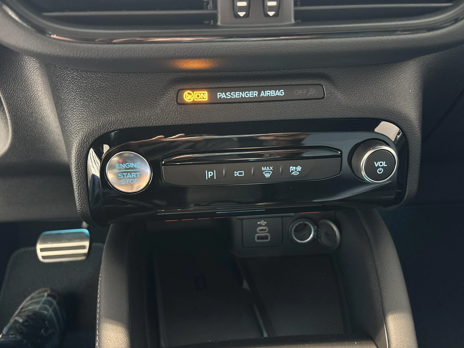 Ford-Kuga-image-14