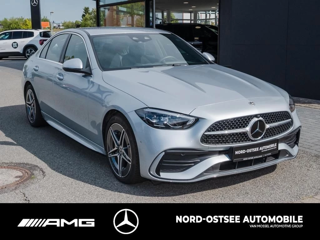 Mercedes-Benz C-Klasse 300 AMG AHK MBUX LED SHZ KEYLESS-GO AMG Line