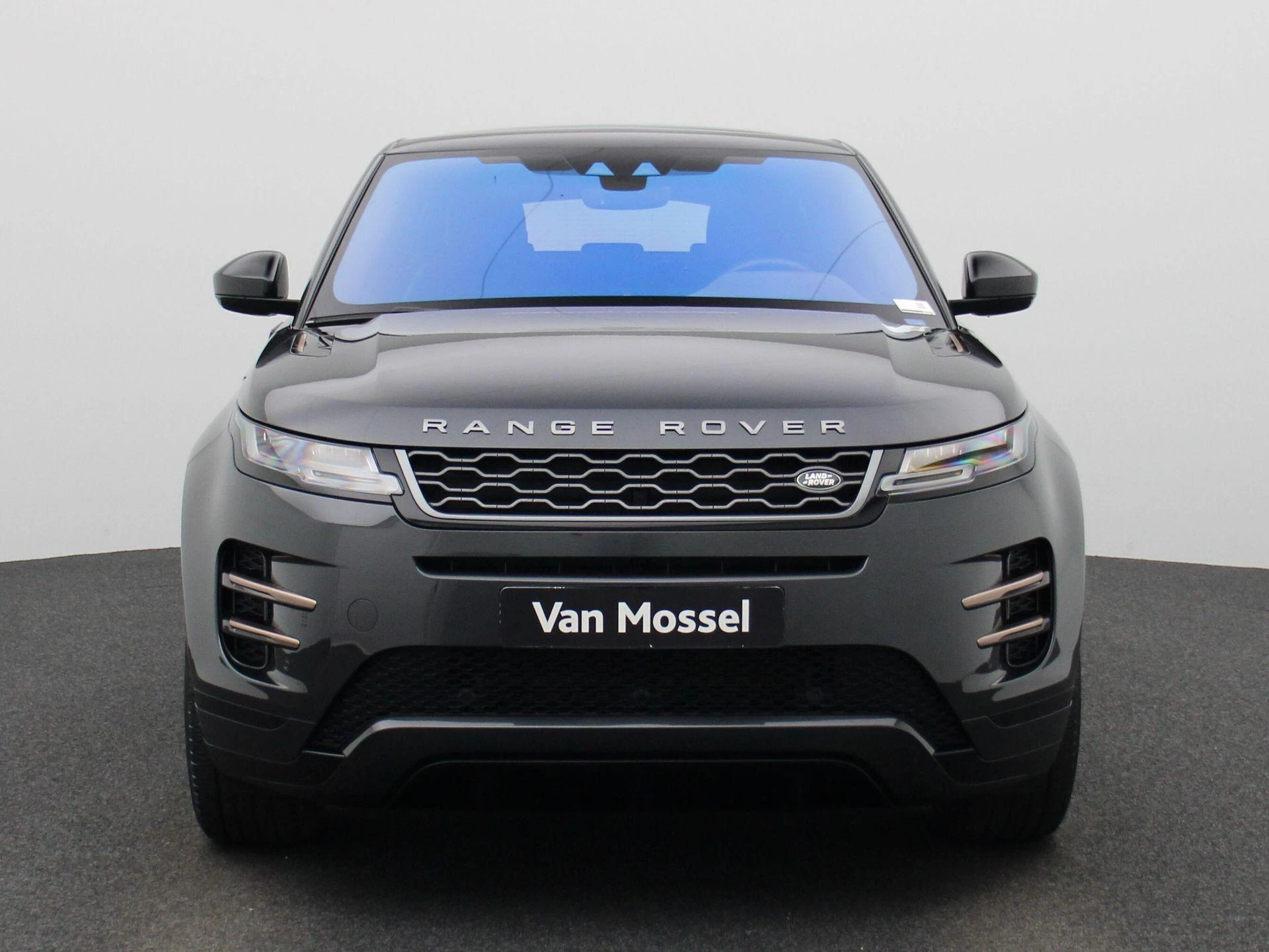Land Rover-Range Rover Evoque-image-3