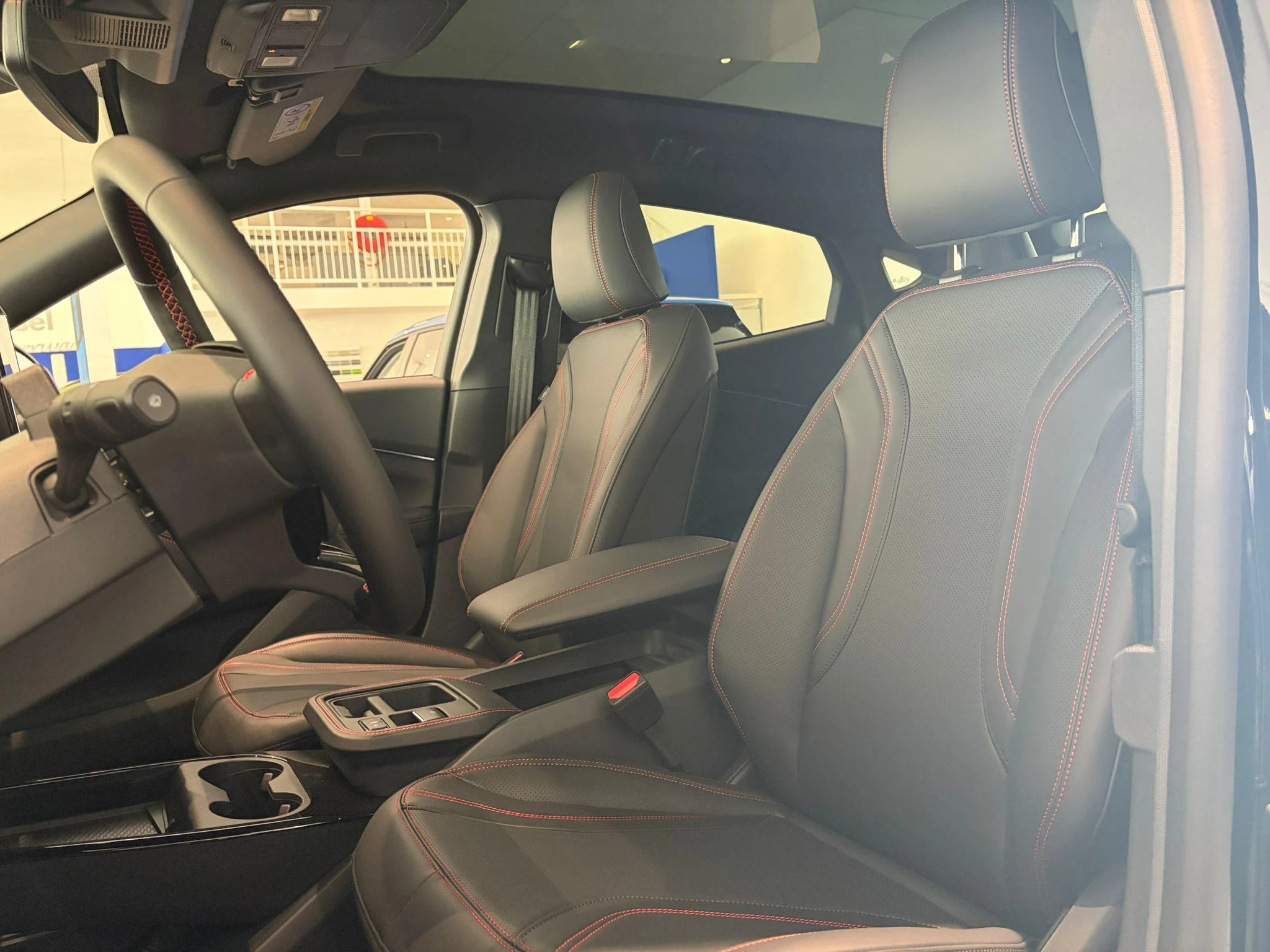 Ford-Mustang Mach-E-image-8