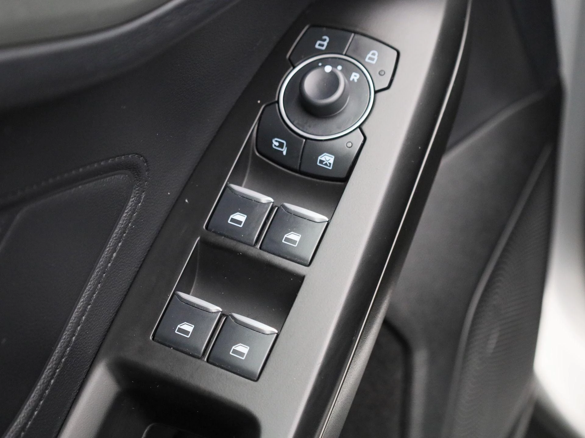 Ford-Focus-image-25