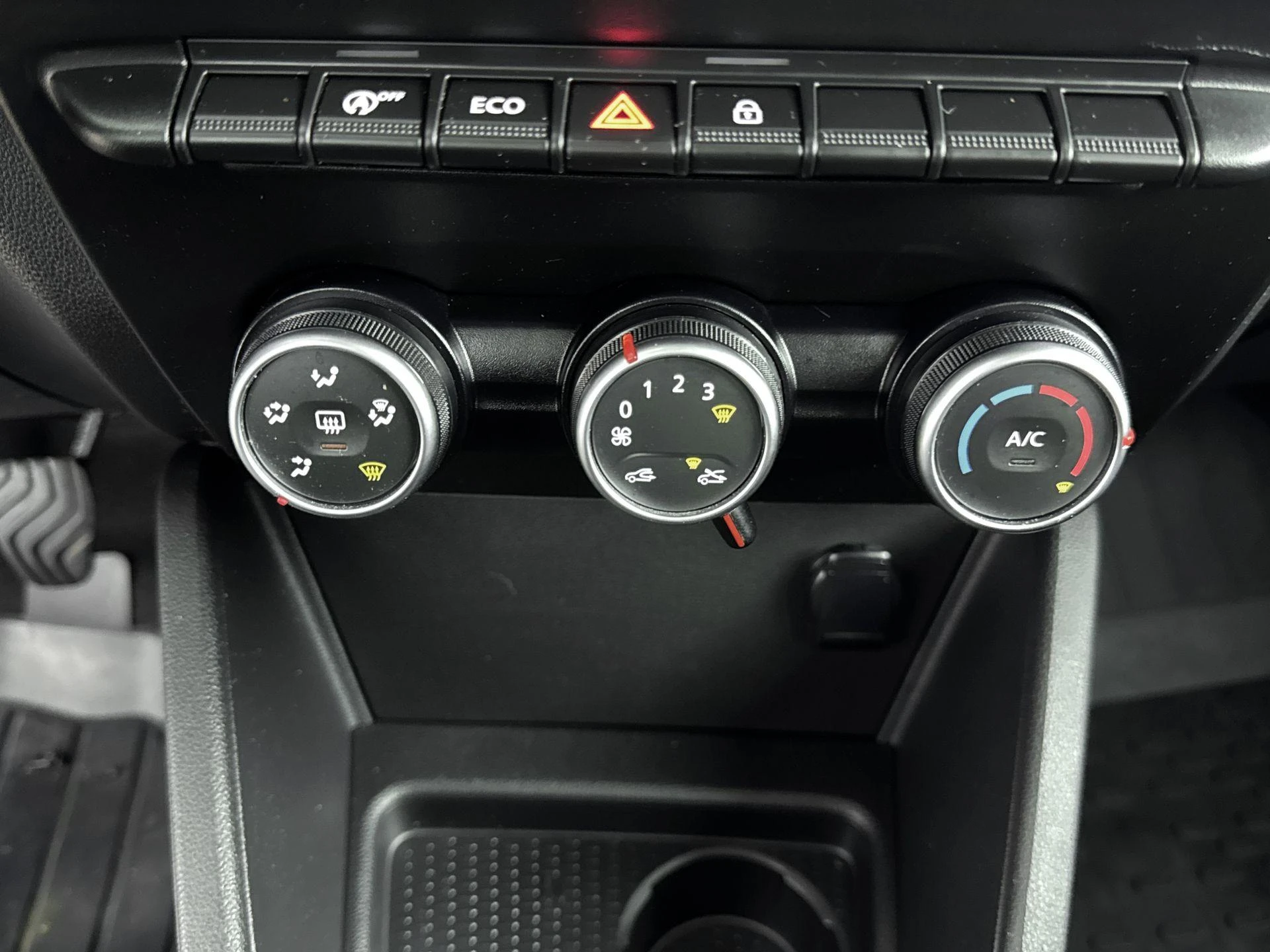 Dacia-Duster-image-17