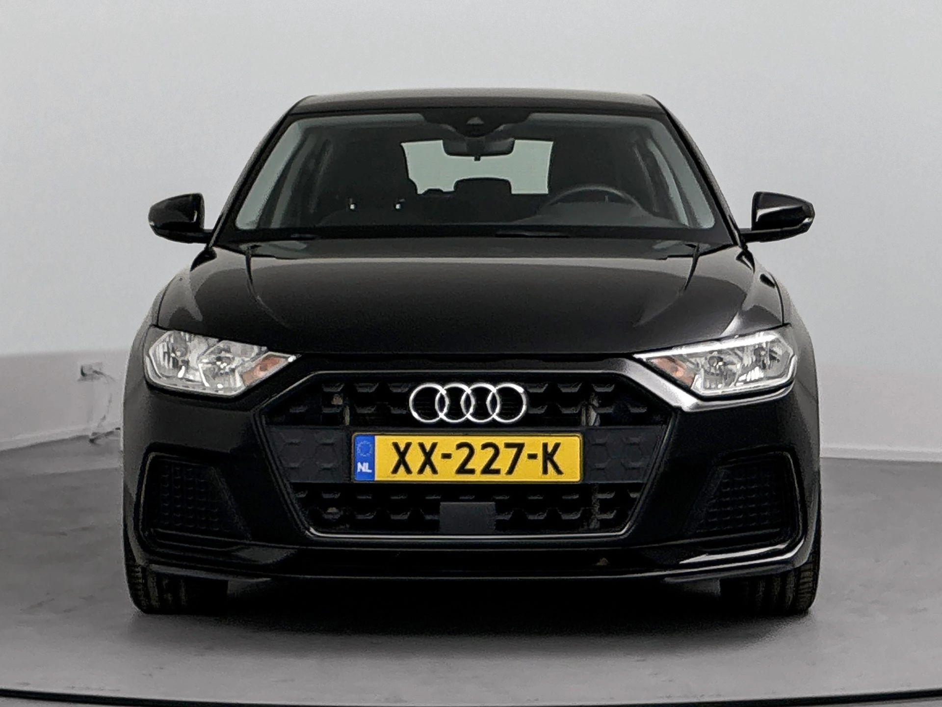 Audi-A1 Sportback-image-4