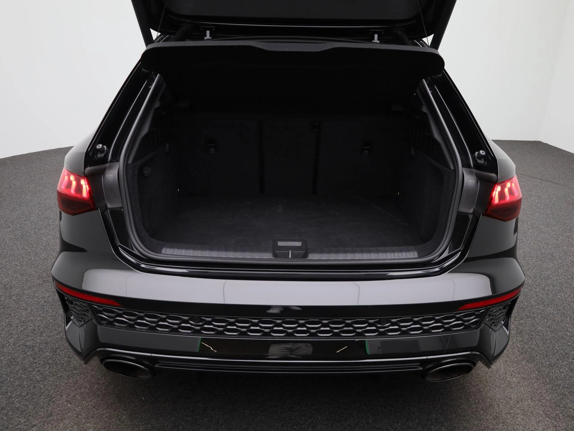 Audi-RS3-image-14