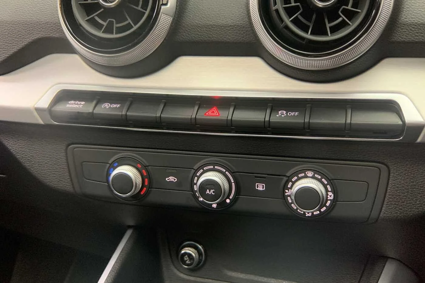 Audi-Q2-image-17