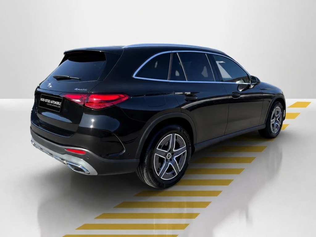 Mercedes-Benz-GLC 300 d-image-14