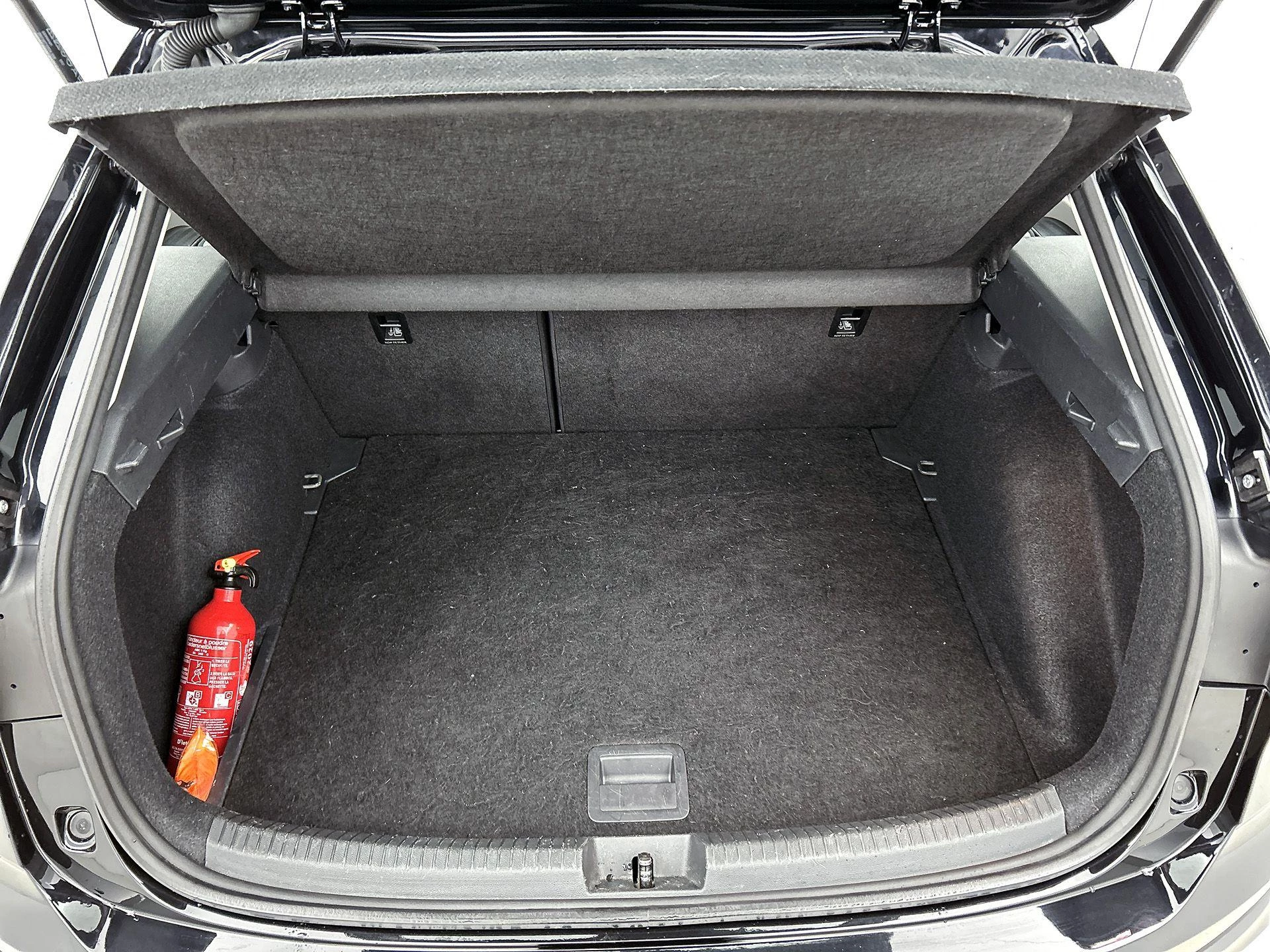 Volkswagen-Taigo-image-13