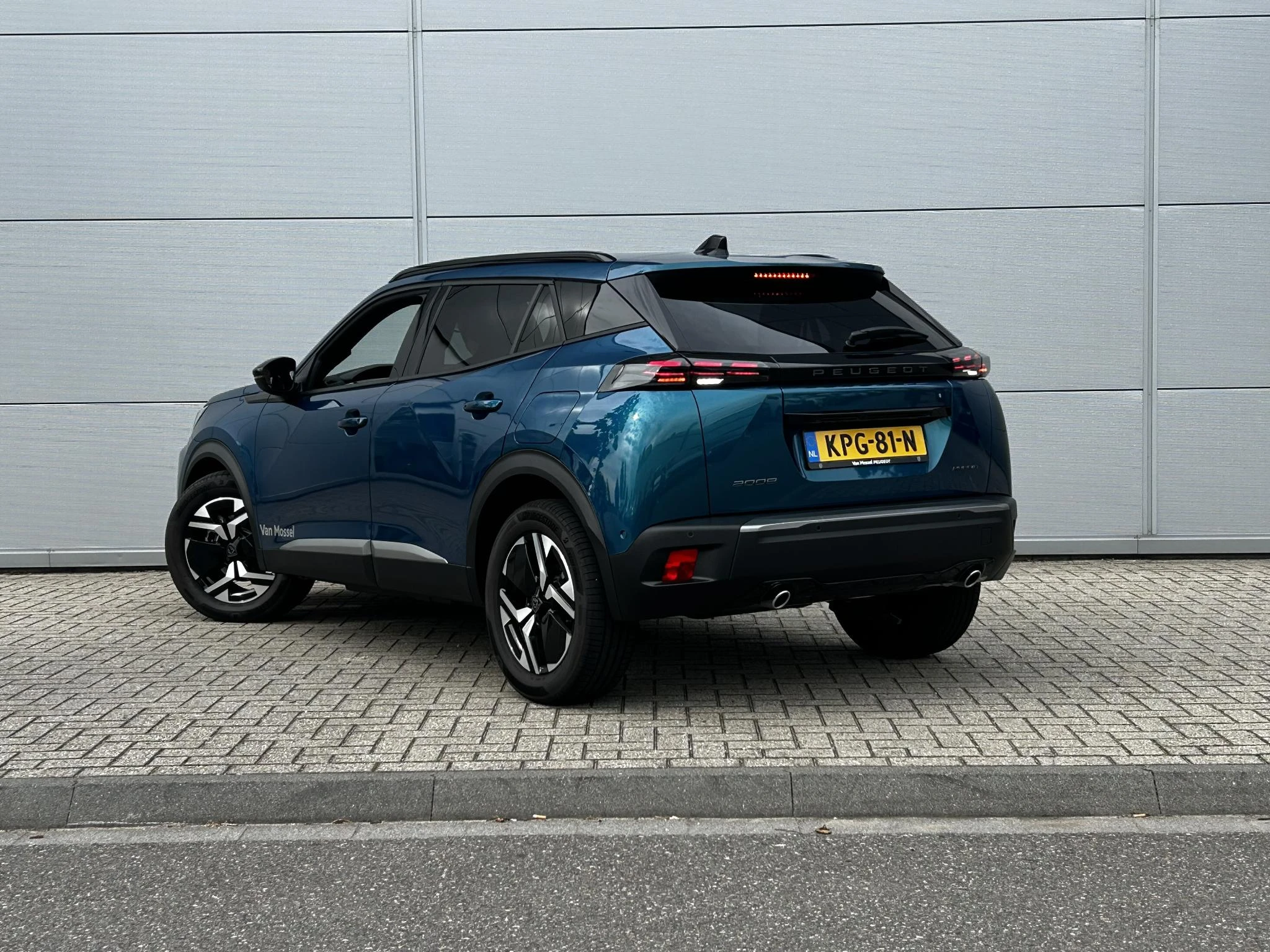 Peugeot-2008-image-3