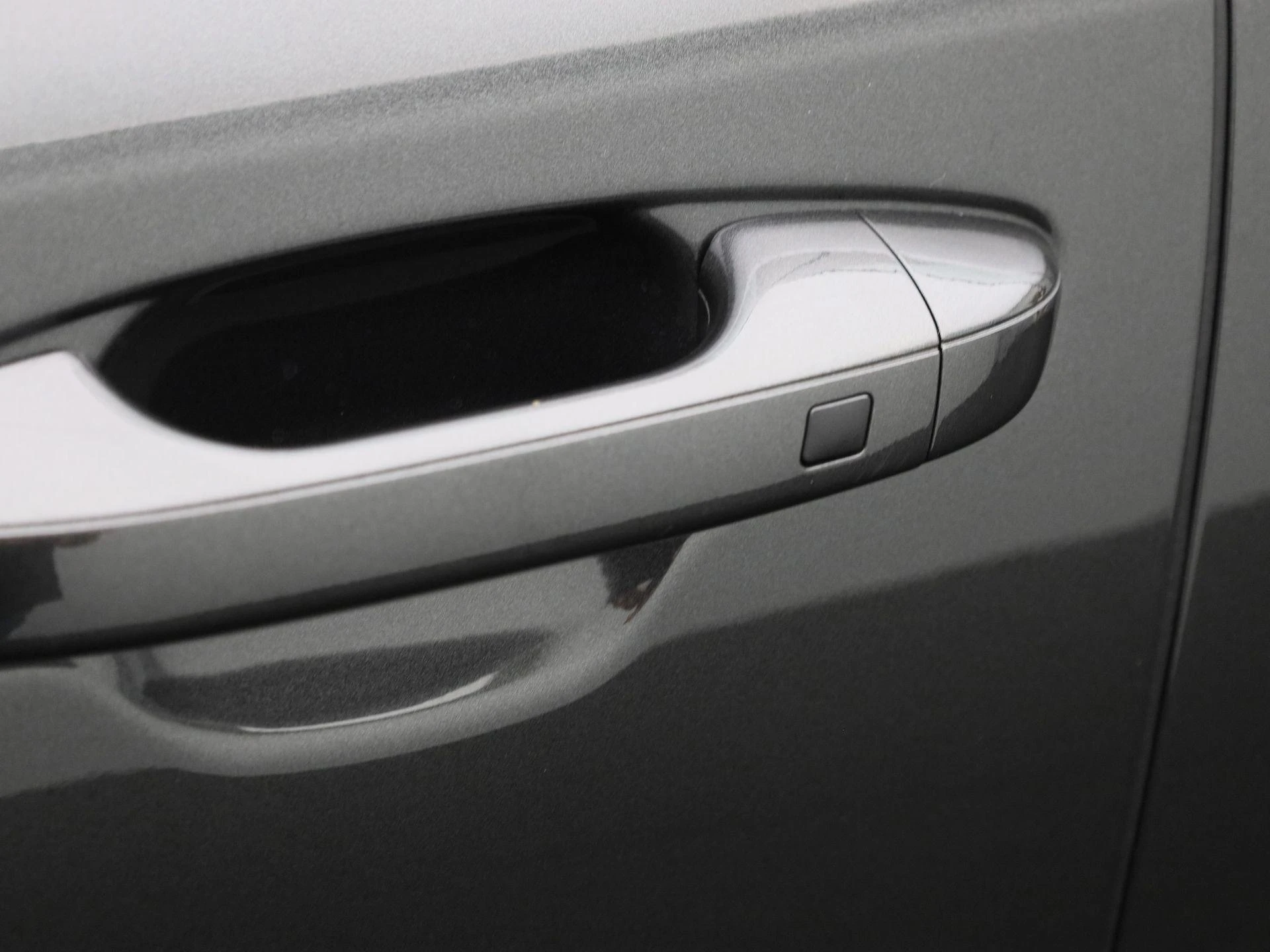 Kia-Niro-image-13