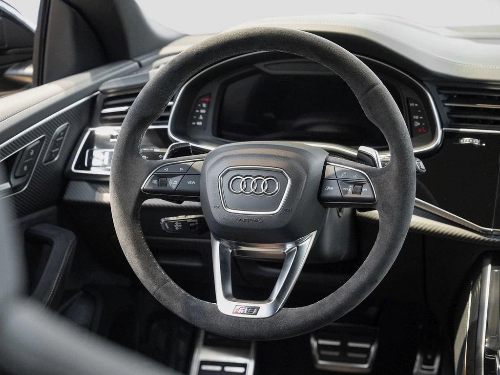 Audi RSQ8 performance 4.0 TFSI quattro