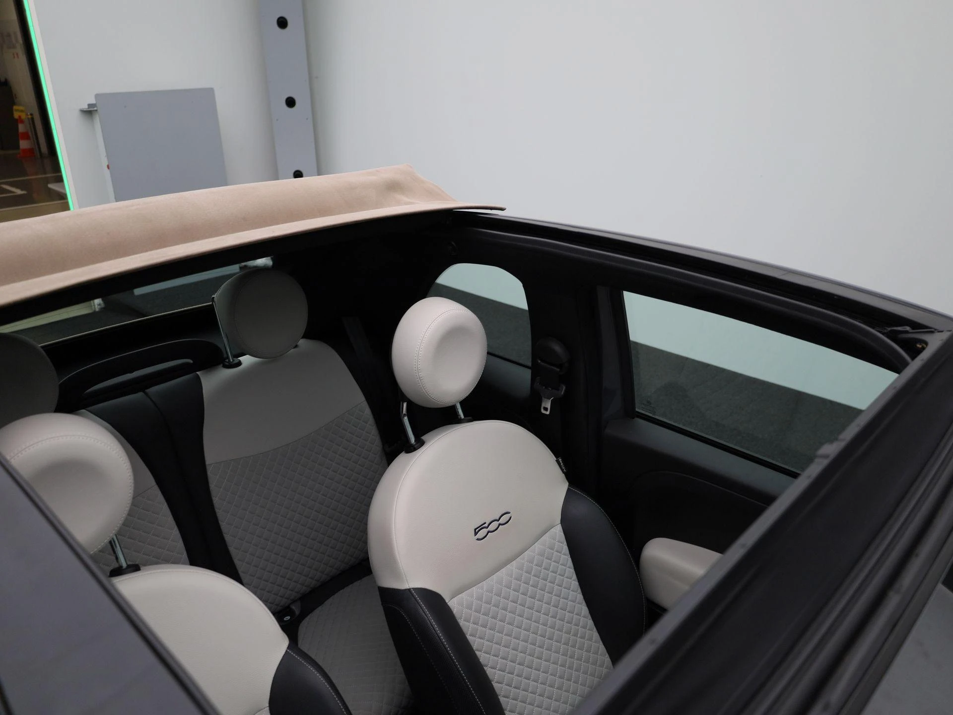 Fiat-500C-image-31