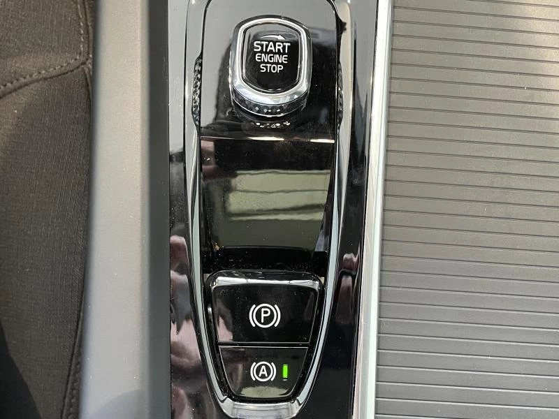 Volvo XC60 Recharge Incription Expression T6 AWD Plug in Hybr