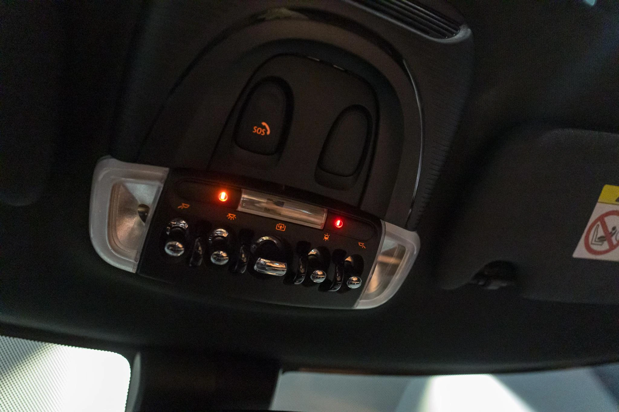 MINI-Cooper-image-41