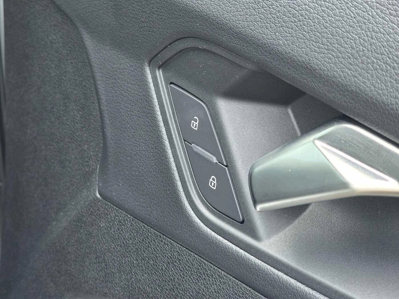 Audi-Q3-image-38