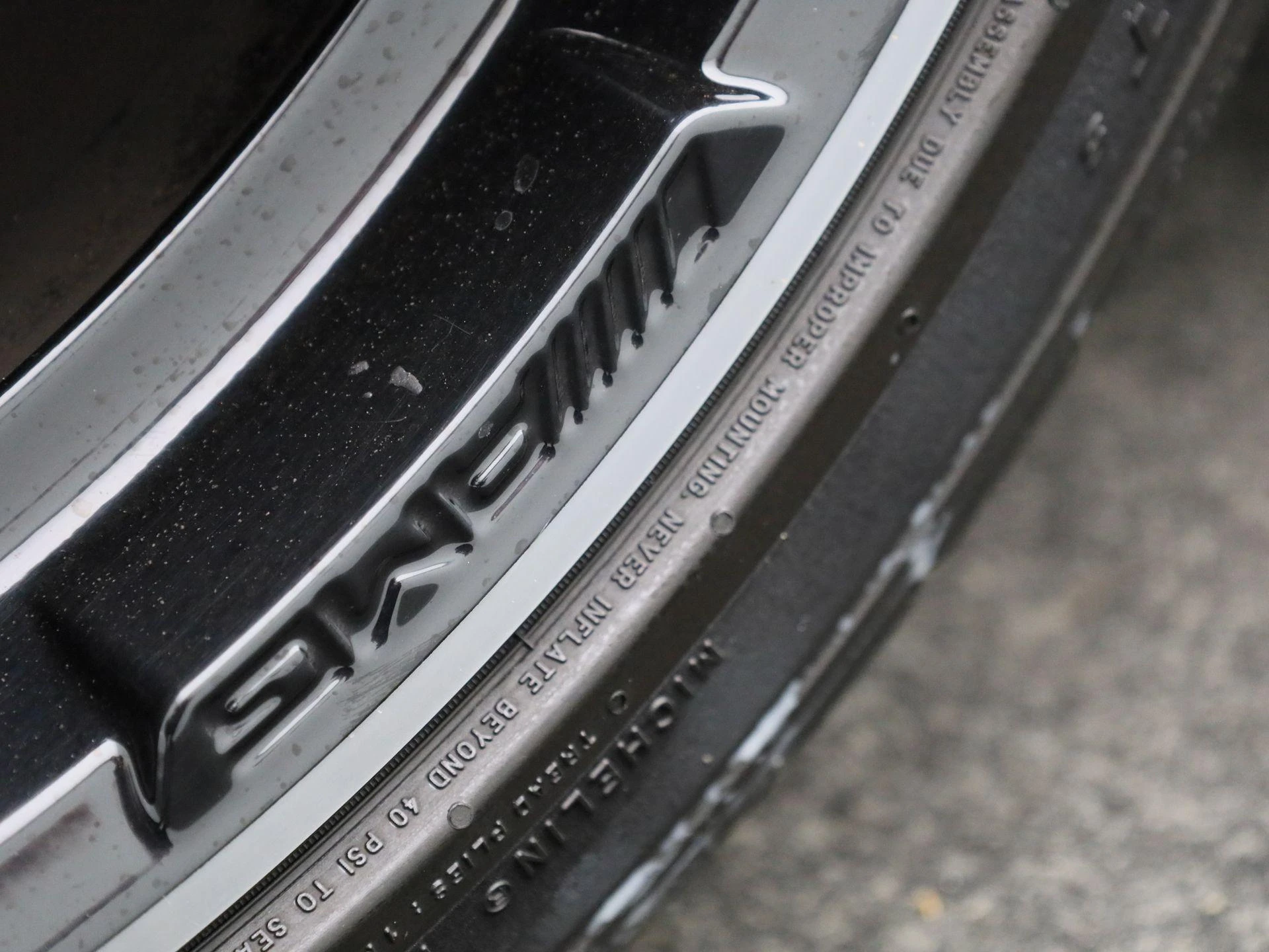Mercedes-Benz-CLA-image-13