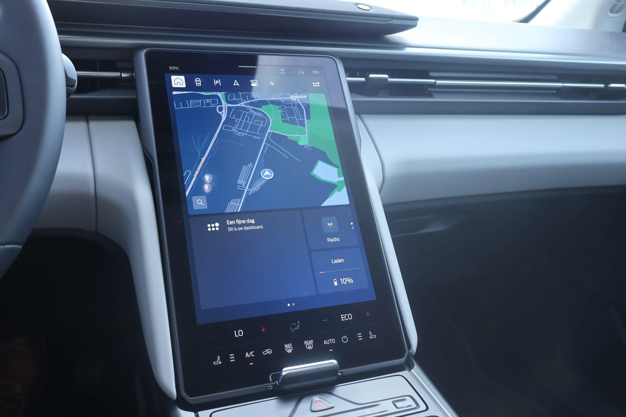 Ford-Explorer-image-19