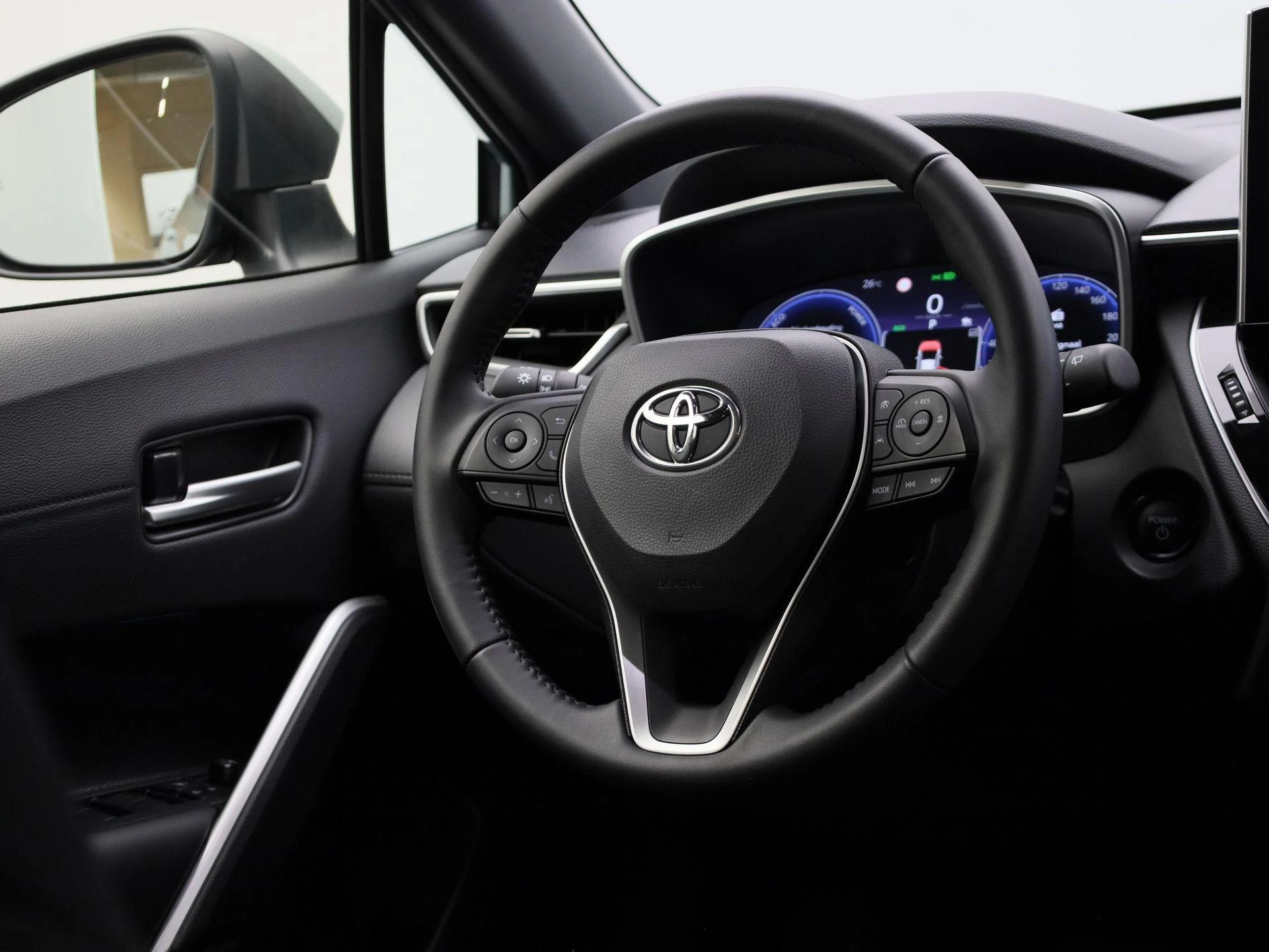 Toyota-Corolla Cross-image-34