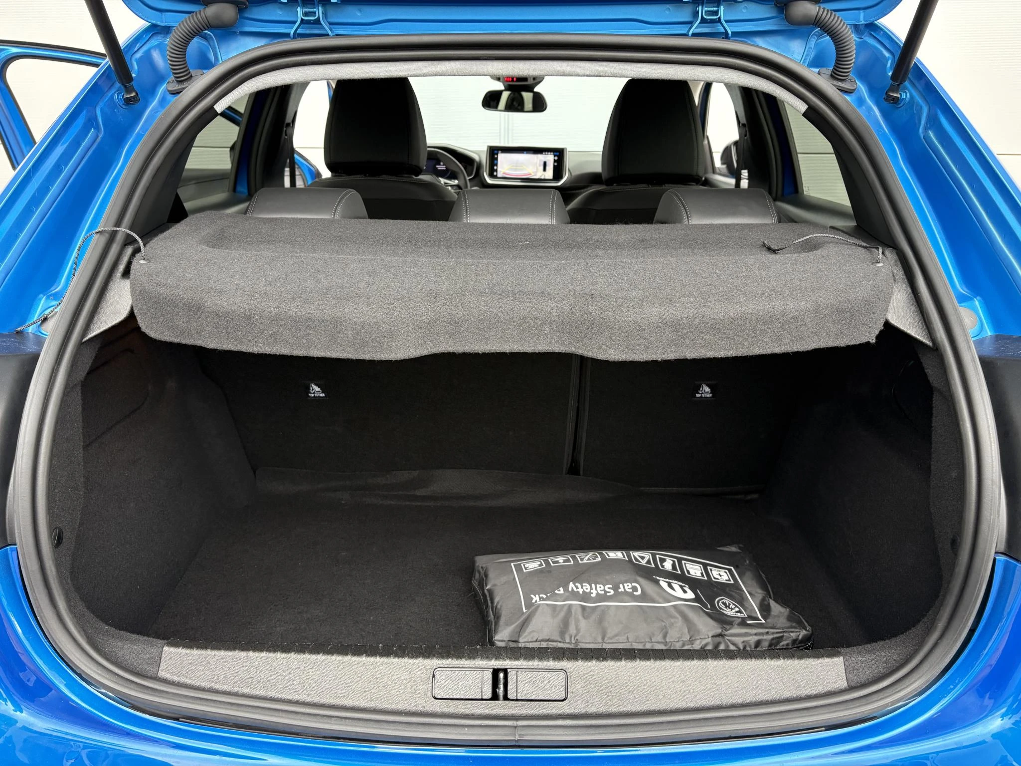 Peugeot-208-image-8