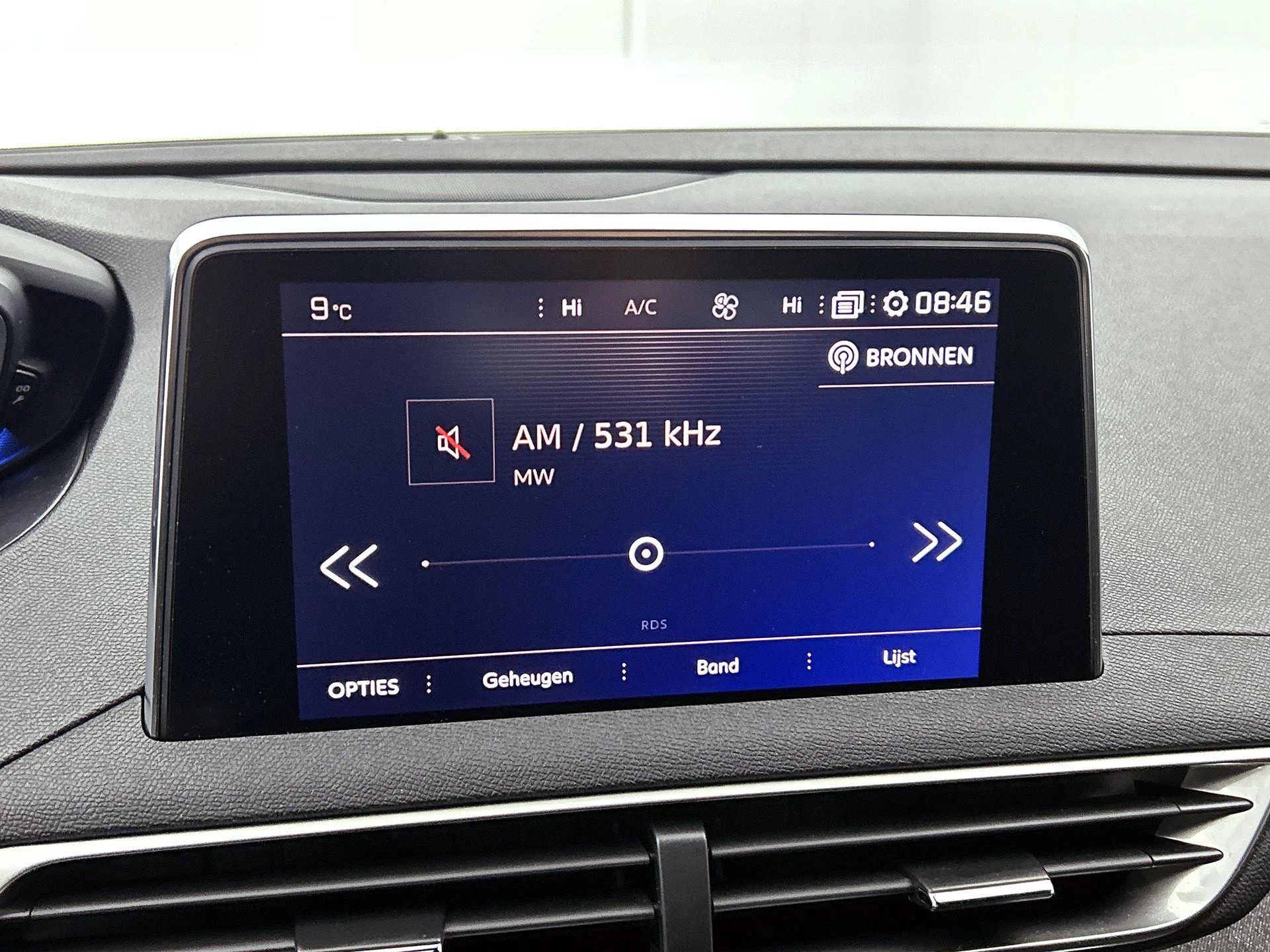 Peugeot-3008-image-6