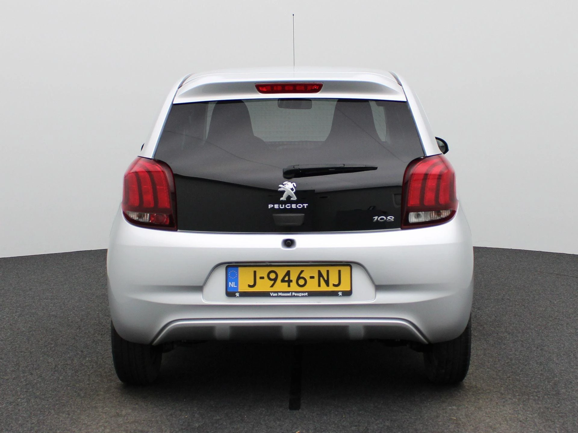 Peugeot-108-image-4