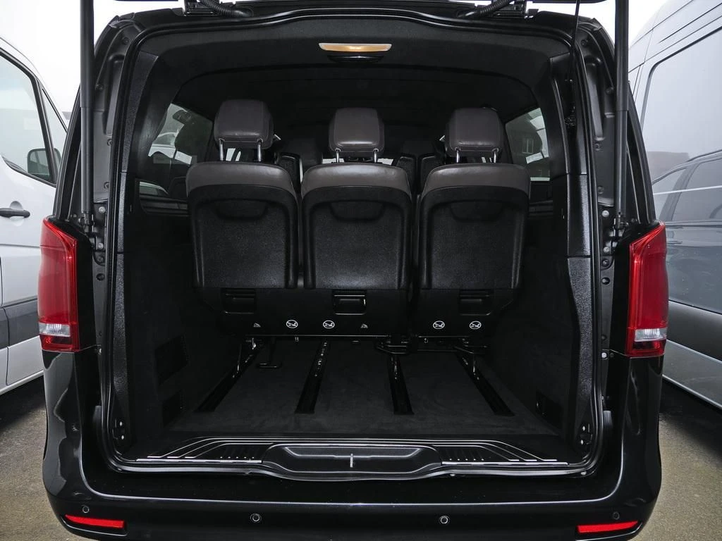 Mercedes-Benz-V-Klasse 300-image-16