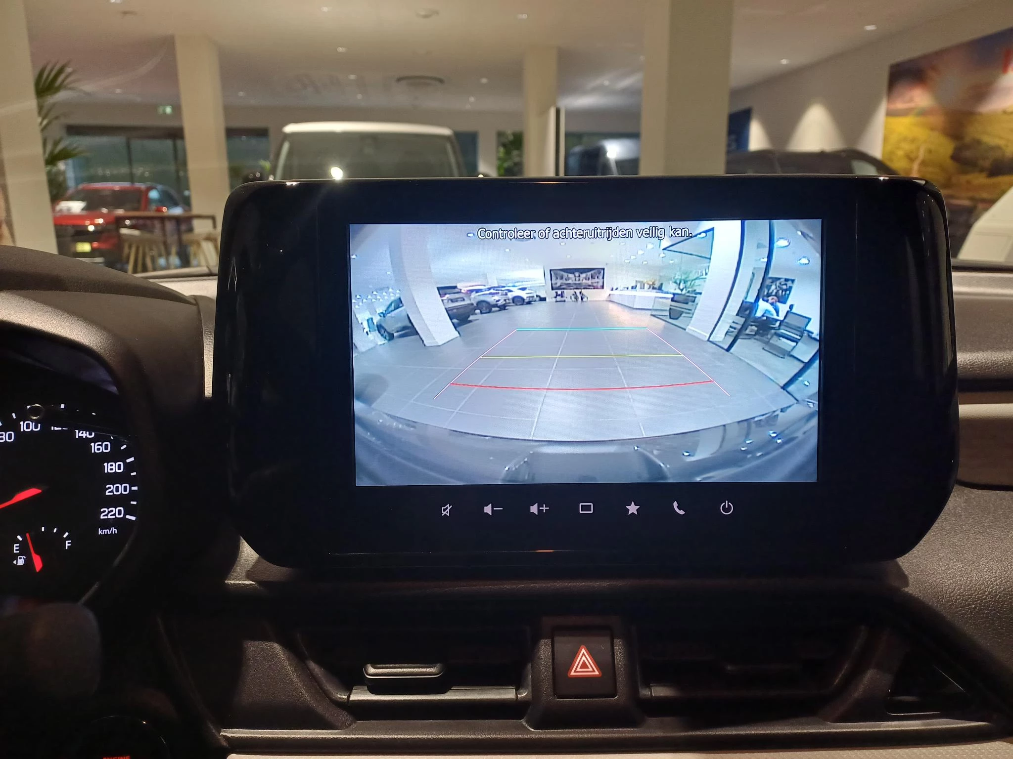 Suzuki-Swift-image-14