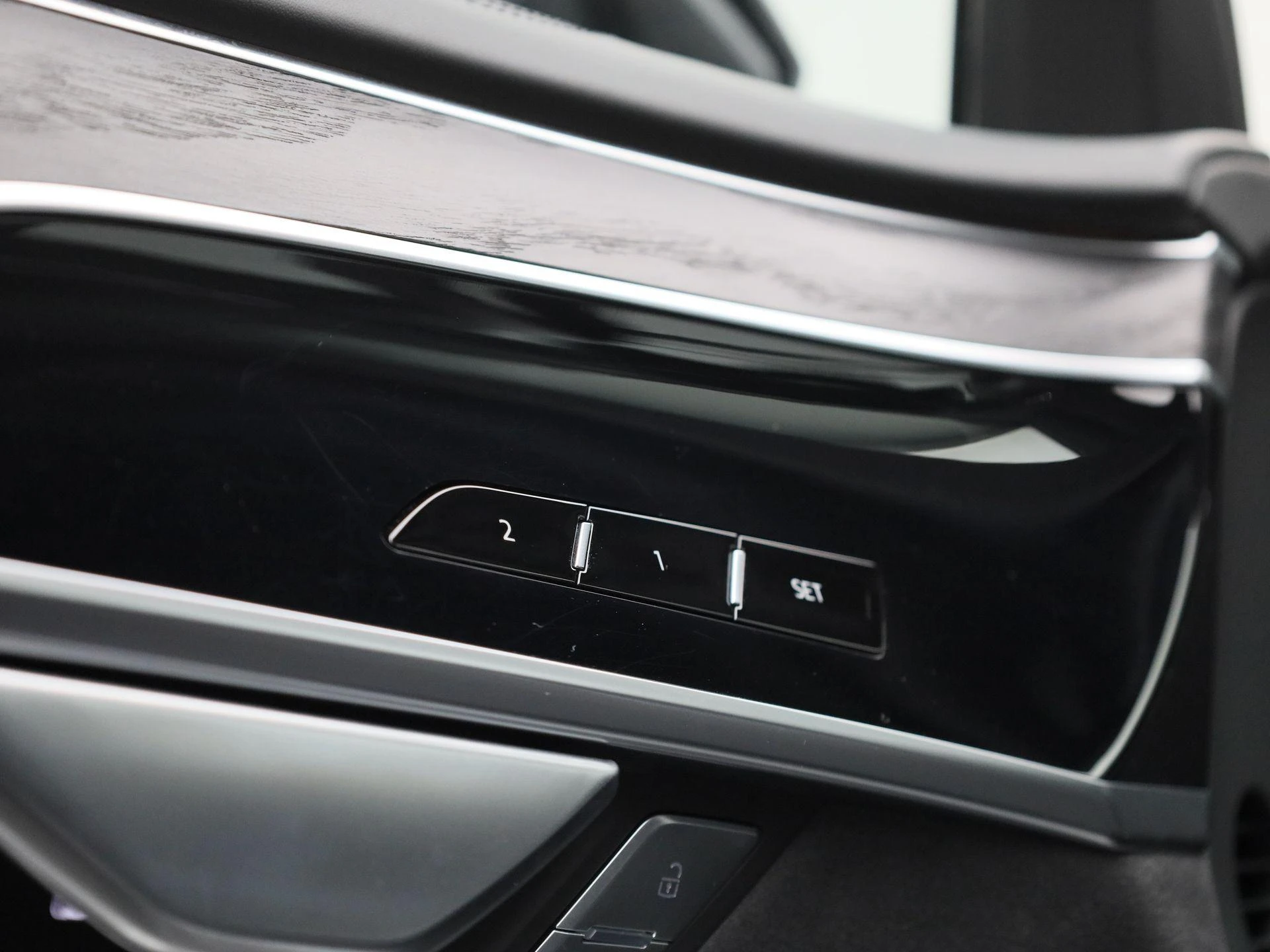 Audi-A8-image-44