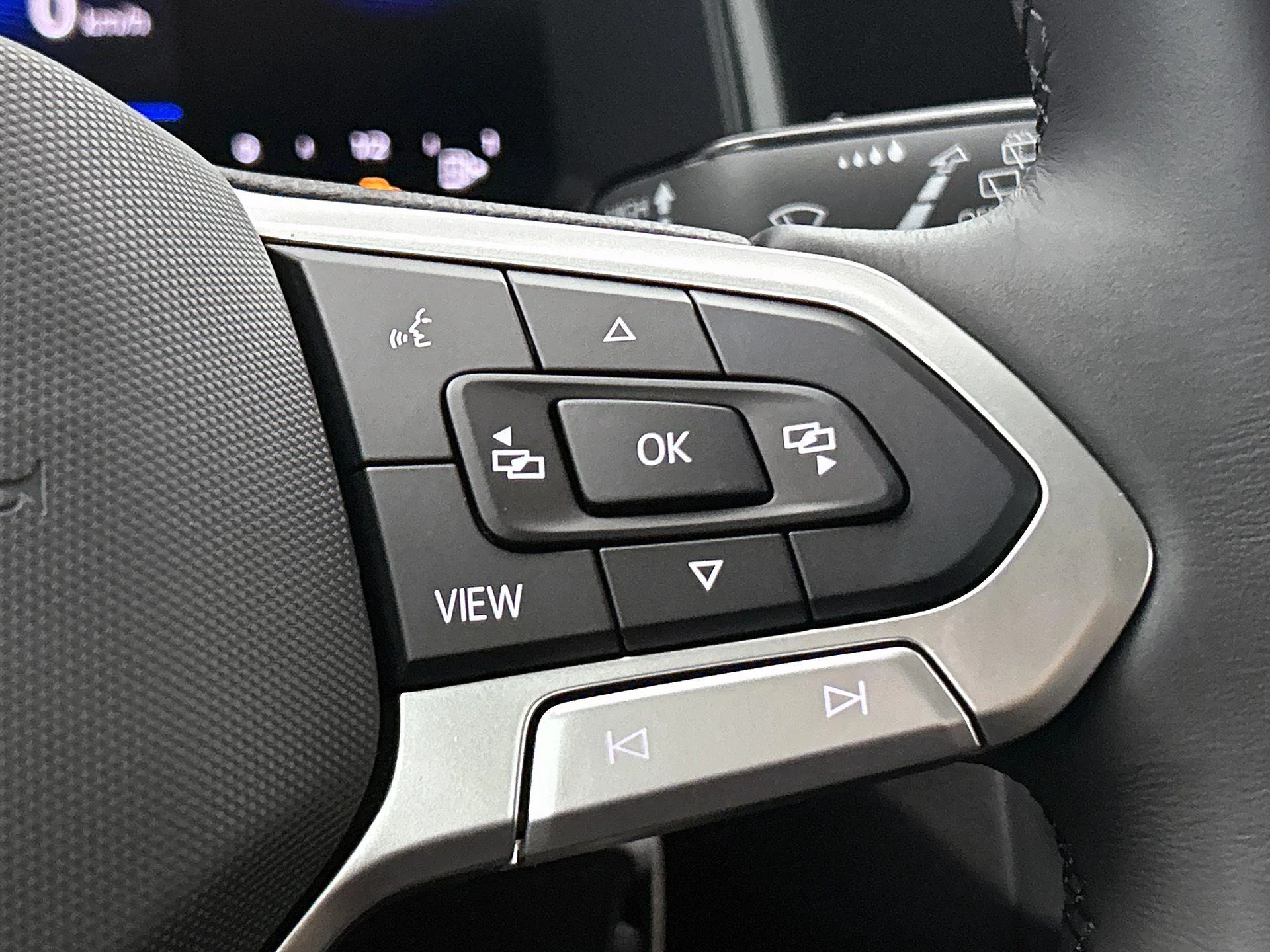 Volkswagen-Polo-image-15