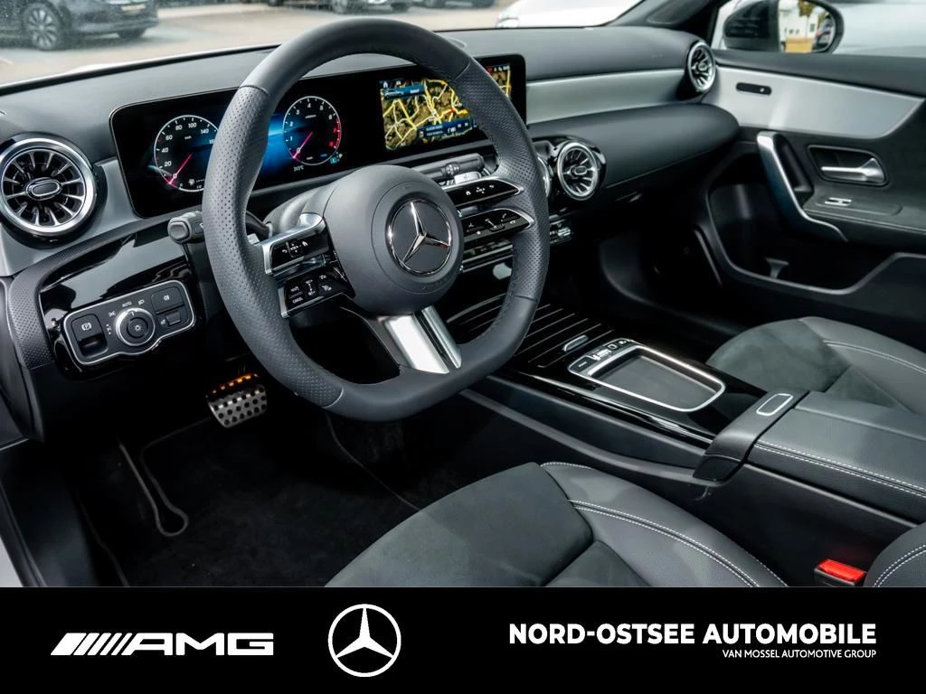 Mercedes-Benz A-Klasse 180 SPECIAL EDITION AMG ADV.+ KAM PANO NIGHT AMGW177 A 180 SPECIAL EDITION AMG ADV.+ KAM PANO NIGHT AMG