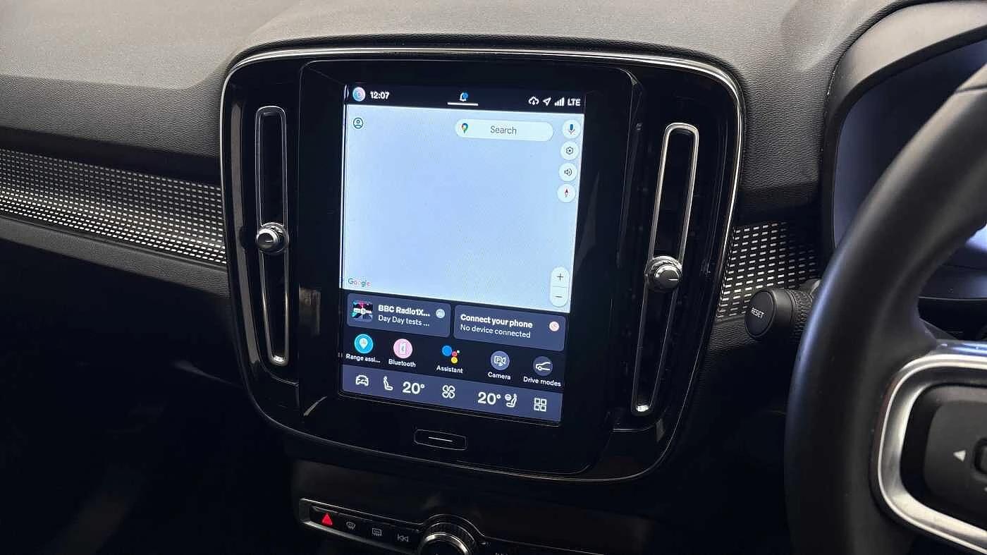 Volvo-XC40-image-7