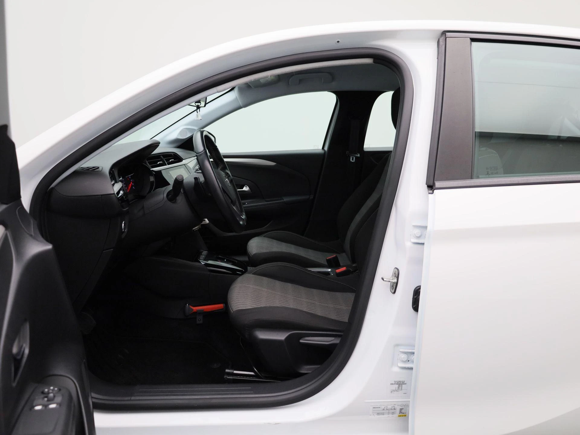 Opel-Corsa-image-8